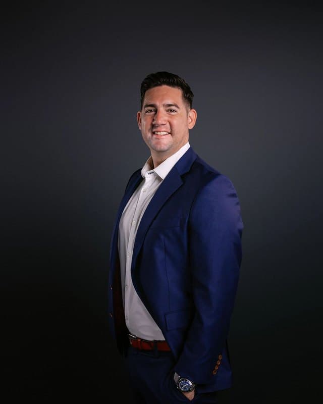 Troy Robbins, Senior Partner · Broker, Chief Operating Officer